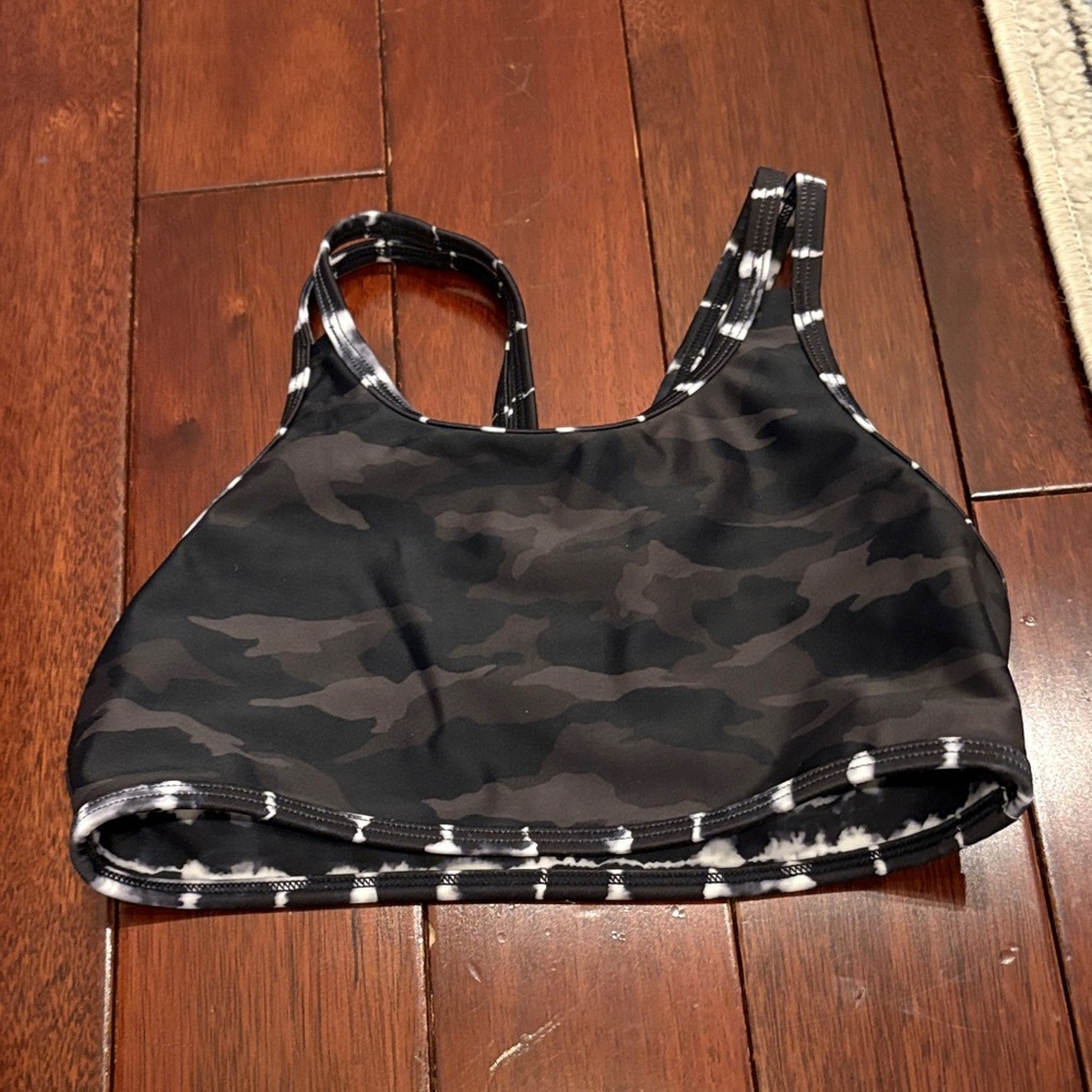 Athleta Black and White Tie-Dye Kids Swim Set - Picture 6 of 6